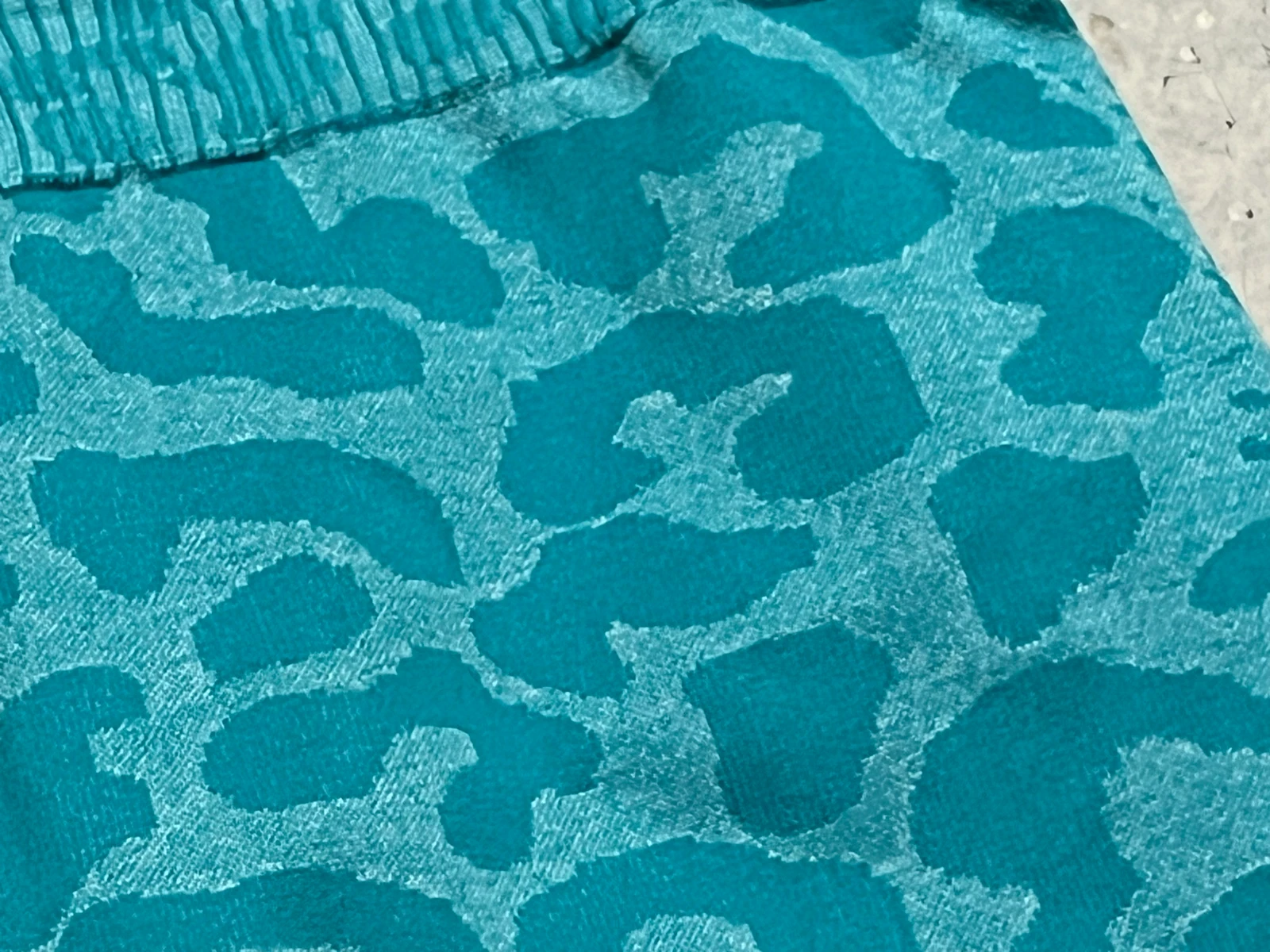 Shorts deportivos turquesa animal print  – photo 11